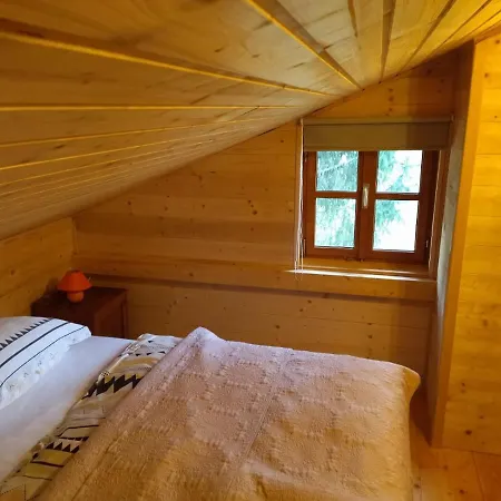 Wooden House Pia Brod na Kupi