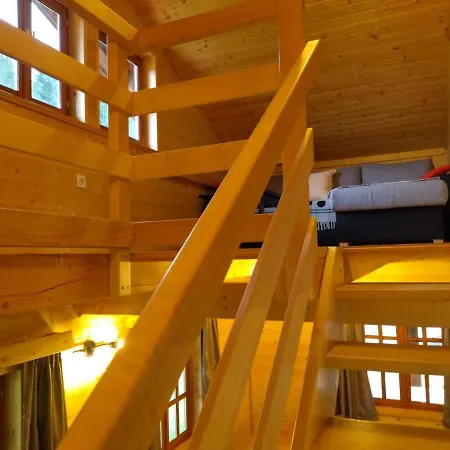 Wooden House Pia