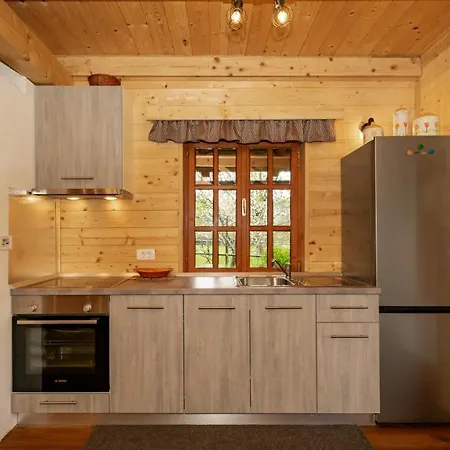 Chalet Wooden House Pia Brod na Kupi