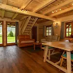 Wooden House Pia *