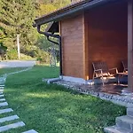 Wooden House Pia Chaletu Brod na Kupi