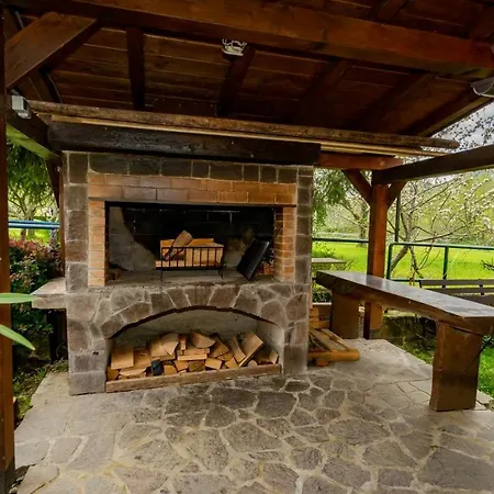 Chalet Wooden House Pia