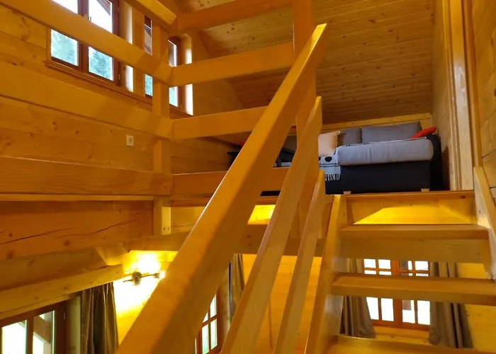 Wooden House Pia
