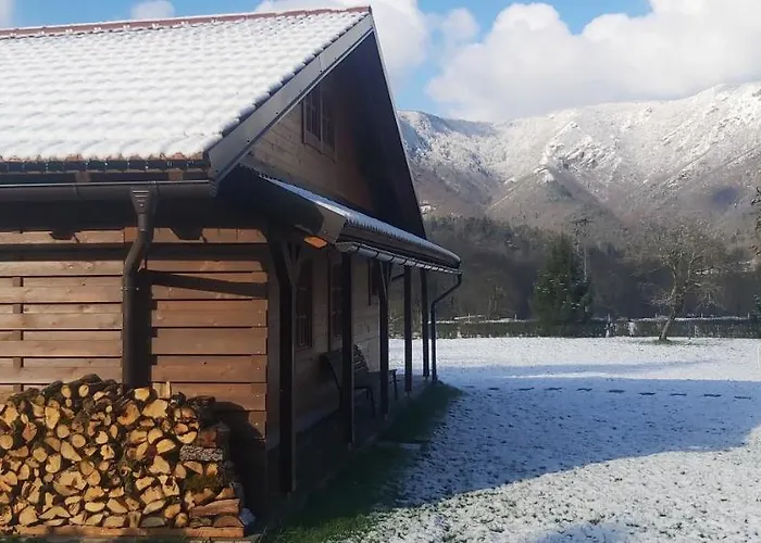 شاليه Wooden House Pia Brod na Kupi
